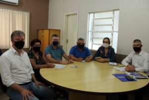 Representantes caixa estiveram no gabinete do prefeito municipal